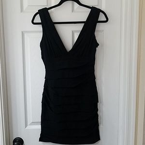 Like New! Beautiful fitted LBD!